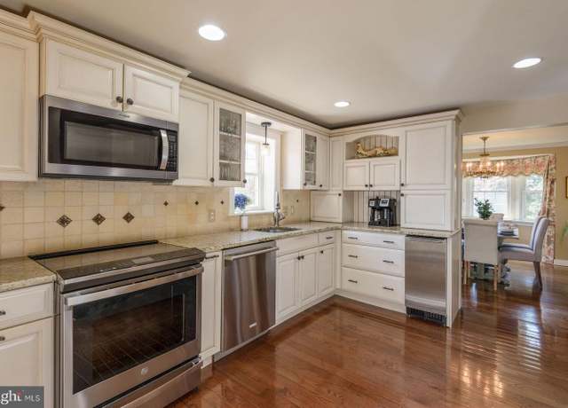 Property at 620 Laurel Rd, Springfield, PA 19064, 4 beds, 3 baths