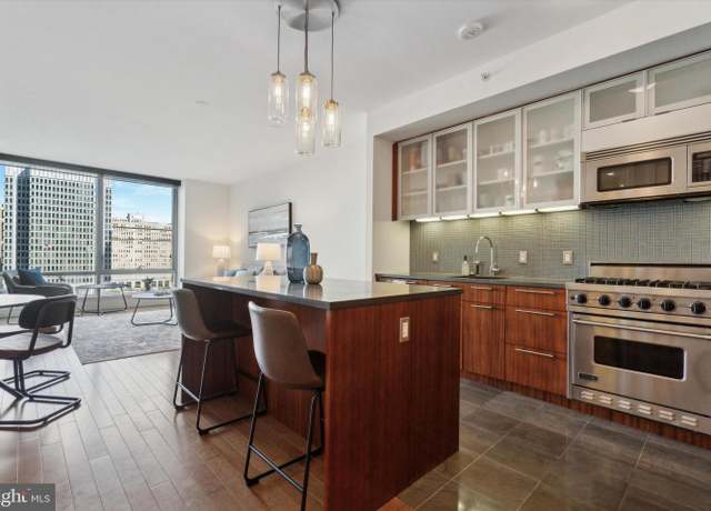 Property at 1414 S Penn Sq Unit 9E, Philadelphia, PA 19102, 1 bed, 1.5 baths