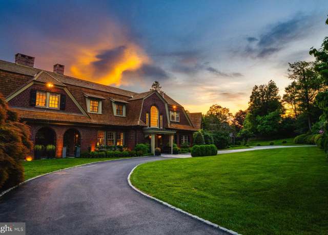 Property at 9410 Meadowbrook Ave, Philadelphia, PA 19118, 5 beds, 5 baths