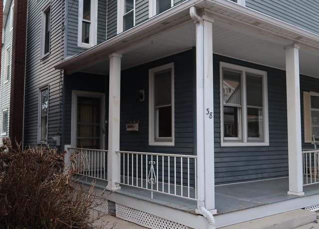 Property at 38 N Water St, Spring Grove, PA 17362, 4 beds, 1.5 baths