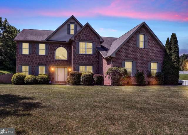 Property at 28 Valley Rd, Shrewsbury, PA 17361, 4 beds, 3.5 baths