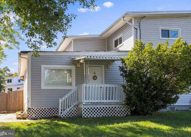 Property at 4200 Allison Cir, Fairfax, VA 22030, 3 beds, 2 baths