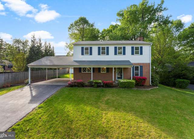Property at 1003 Pruitt Ct SW, Vienna, VA 22180, 4 beds, 2.5 baths