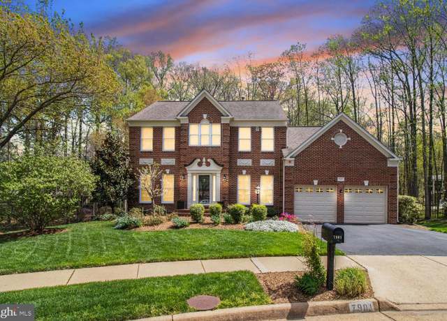 Property at 7901 Bracksford Ct, Fairfax Station, VA 22039, 4 beds, 3.5 baths