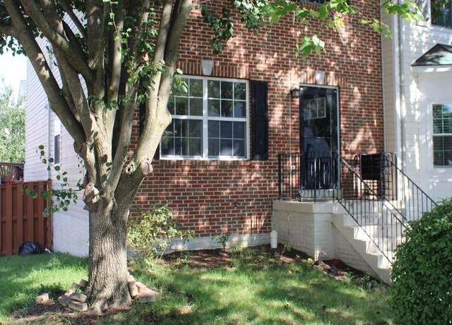Property at 510 Ginkgo Ter NE, Leesburg, VA 20176, 4 beds, 3.5 baths