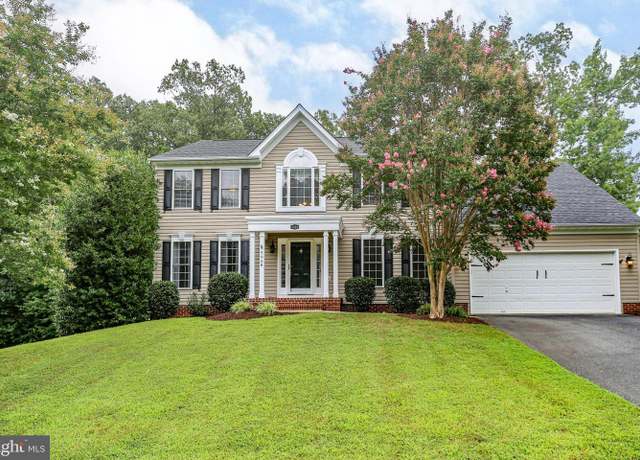 Property at 5908 N Cranston Ln, Fredericksburg, VA 22407, 4 beds, 2.5 baths