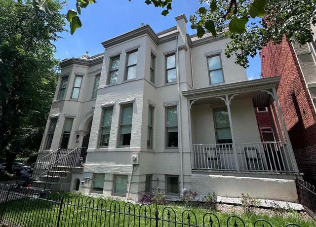 Property at 123 13th St SE, Washington, DC 20003, 4 beds, 3.5 baths