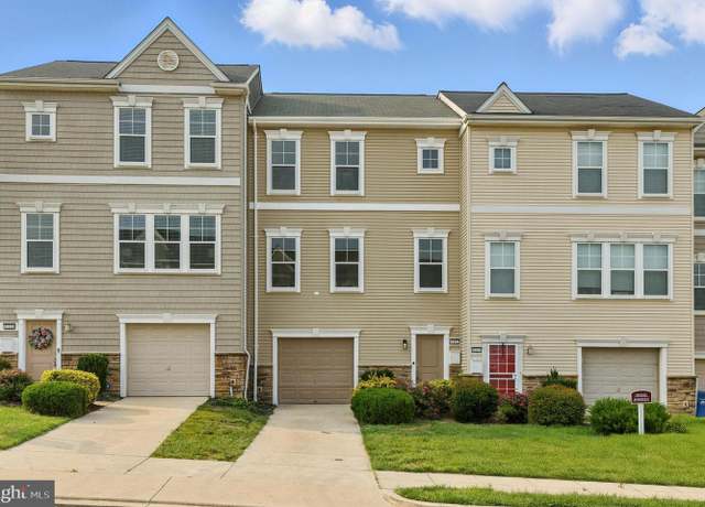 Property at 402 Woodcrest Dr SE, Washington, DC 20032, 4 beds, 3 baths
