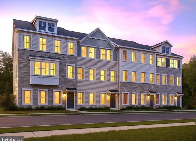 Property at 10556 Roundstone Ln, White Plains, MD 20695, 3 beds, 3 baths