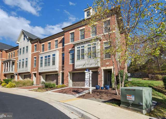 Property at 128 Bytham Ridge Ln, Potomac, MD 20854, 4 beds, 3.5 baths