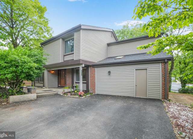 Property at 20138 Wynnfield Dr, Germantown, MD 20874, 5 beds, 2.5 baths