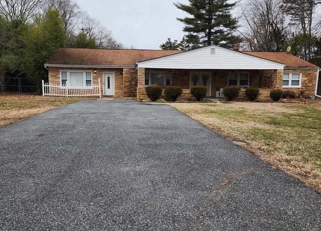 Property at 8105 Allentown Rd, Fort Washington, MD 20744, 4 beds, 3 baths