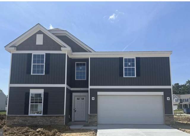 Property at 20110 Regent Cir, Hagerstown, MD 21742, 4 beds, 2.5 baths