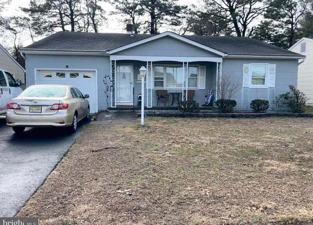 Property at 6 Westport Dr, Toms River, NJ 08757, 2 beds, 2 baths
