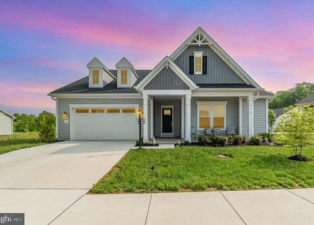 Property at 45 W Aster Way, Gettysburg, PA 17325, 3 beds, 2.5 baths