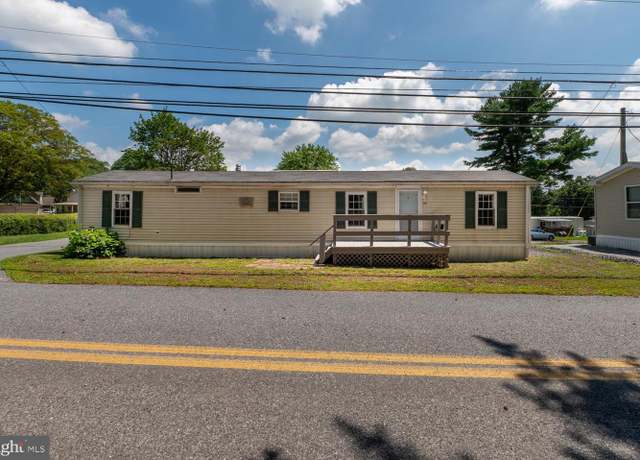 Property at 4403 Wolfs Crossing Rd, Orefield, PA 18069, 2 beds, 1 bath
