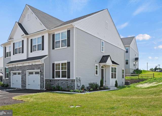 Property at 164 Charles Ln, Harleysville, PA 19438, 3 beds, 2.5 baths