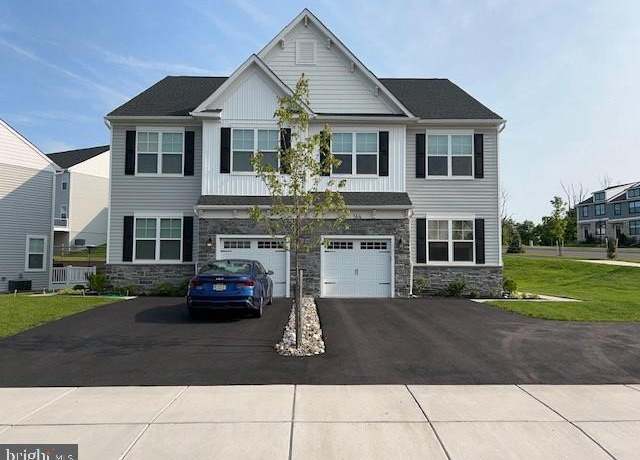 Property at 164 Charles Ln, Harleysville, PA 19438, 3 beds, 2.5 baths