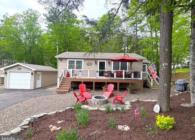 Property at 1039 Rolling Hills Dr, Lake Ariel, PA 18436, 2 beds, 1 bath