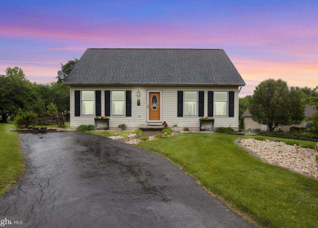 Property at 171 Windsor Ct, Hanover, PA 17331, 3 beds, 2 baths