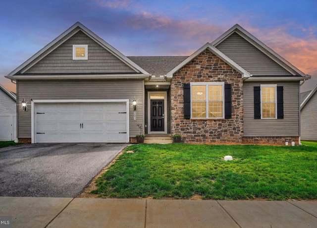 Property at 241 Leslie Rd, Stewartstown, PA 17363, 3 beds, 2 baths