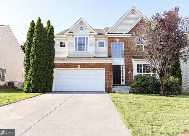 Property at 720 Beehive Way, Winchester, VA 22601, 4 beds, 3.5 baths