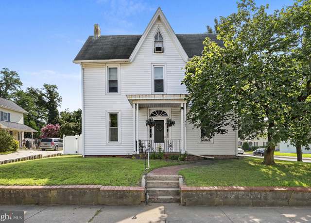 Property at 403 N Walnut St, Milford, DE 19963, 4 beds, 2 baths