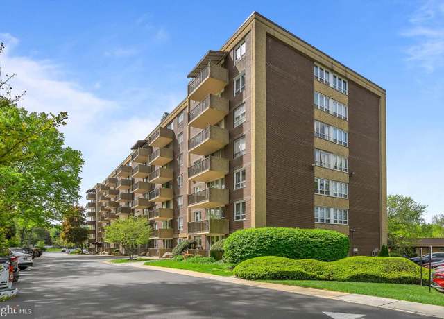 Property at 2016-UNIT Naamans Rd Unit 5E, Wilmington, DE 19810, 2 beds, 2 baths
