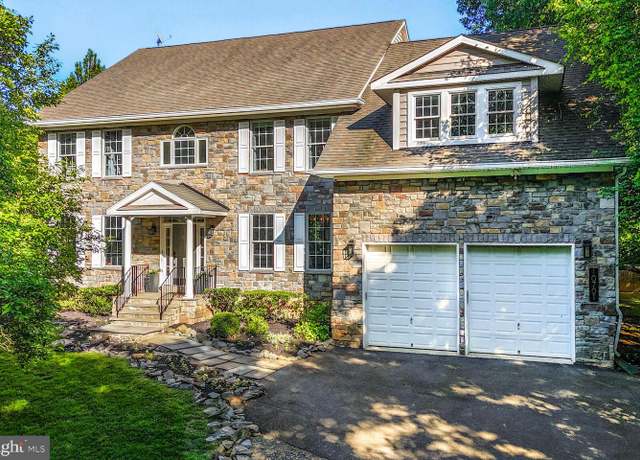 Property at 10701 Hunting Ln, Rockville, MD 20850, 4 beds, 4.5 baths