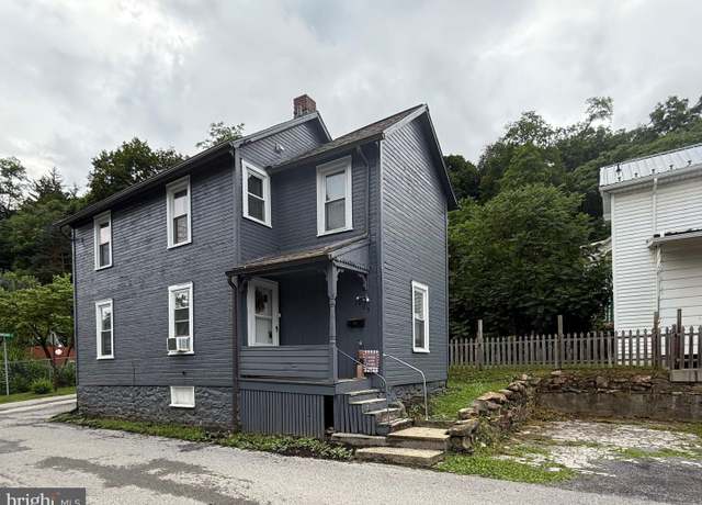 Property at 809 S Lincoln, Tyrone, PA 16686, 3 beds, 1 bath