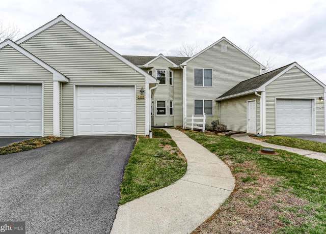 Property at 5702 Arklow Dr, Harrisburg, PA 17111, 2 beds, 2.5 baths