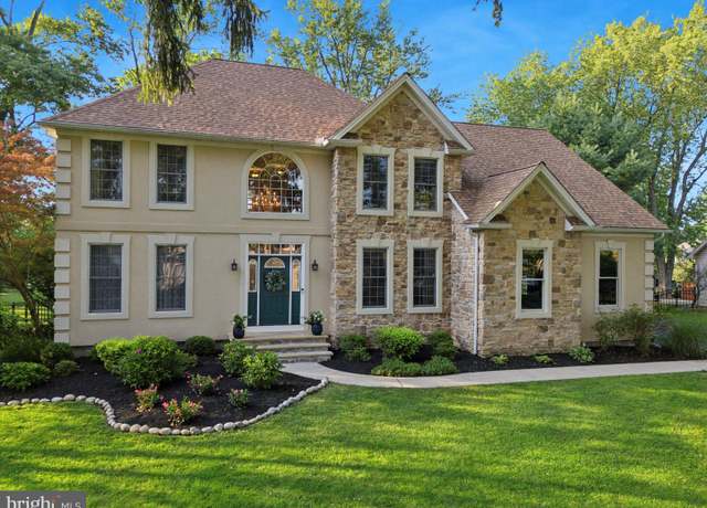 Property at 3195 Friedens Ln, Center Valley, PA 18034, 4 beds, 2.5 baths