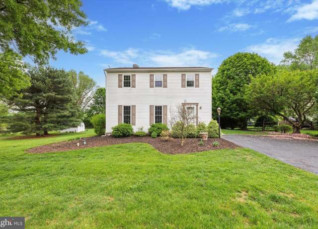 Property at 1114 Amber Ln, Lansdale, PA 19446, 3 beds, 1.5 baths