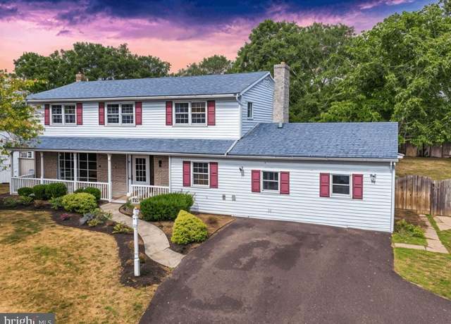 Property at 2674 Anthony Dr, Colmar, PA 18915, 5 beds, 2.5 baths