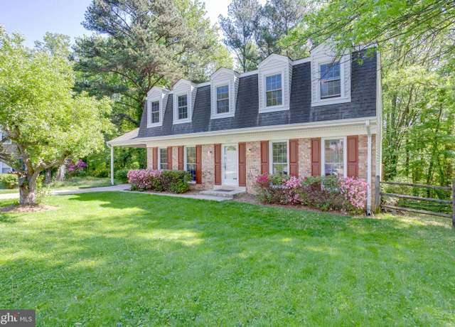 Property at 8801 Aquary Ct, Springfield, VA 22153, 5 beds, 3.5 baths