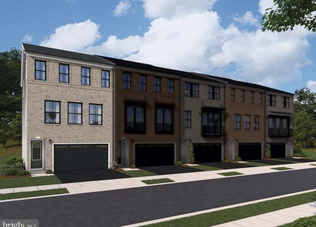 Property at 13728 Aviation Pl, Herndon, VA 20171, 3 beds, 3 baths
