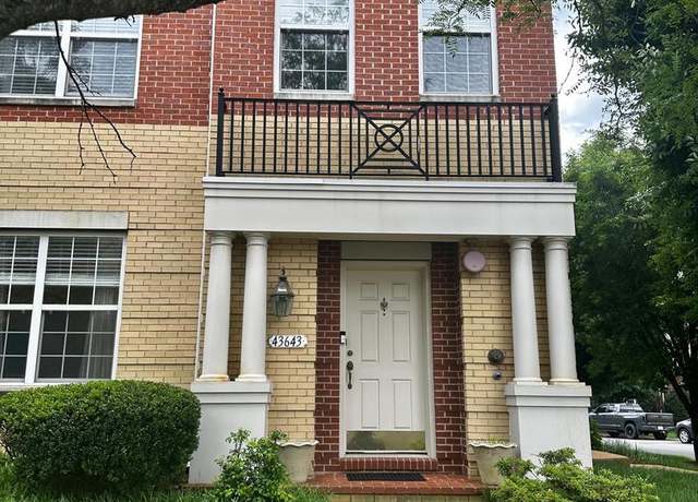 Property at 43643 Mcdowell Sq, Leesburg, VA 20176, 3 beds, 2.5 baths