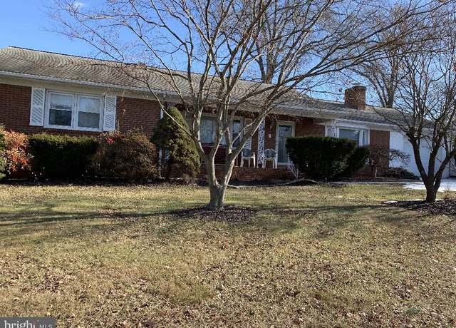 Property at 8907 Weir St, Manassas, VA 20110, 3 beds, 2 baths