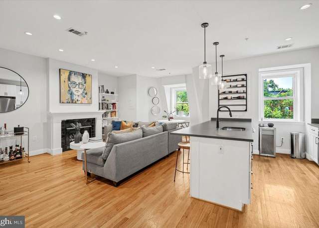 Property at 1407 15th St NW #4, Washington, DC 20005, 2 beds, 2 baths