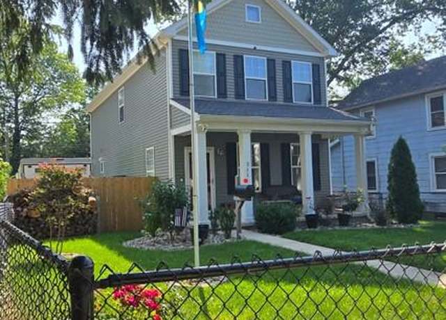 Property at 311 N Governors Ave, Dover, DE 19904, 3 beds, 2.5 baths