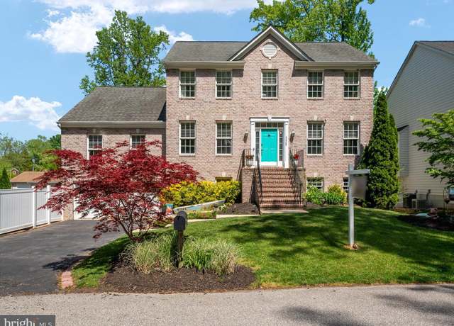 Property at 3325 Cedar Dr, Edgewater, MD 21037, 5 beds, 4.5 baths
