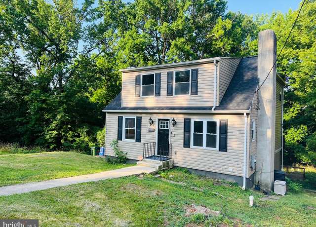 Property at 4811 Calumet Ave, Baltimore, MD 21206, 4 beds, 4 baths