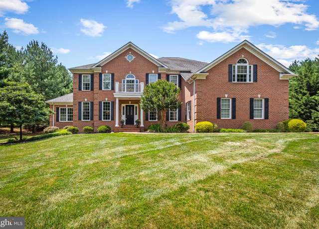 Property at 13910 Manor Rd, Phoenix, MD 21131, 4 beds, 4.5 baths