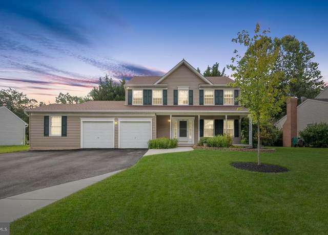 Property at 2019 Advisory Ct, Eldersburg, MD 21784, 4 beds, 2.5 baths