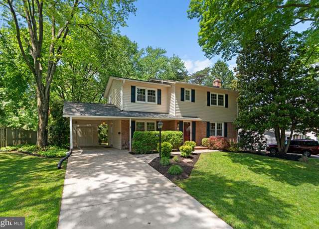 Property at 816 Diamond Dr, Gaithersburg, MD 20878, 4 beds, 3.5 baths