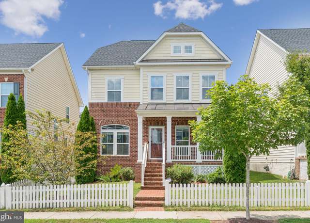 Property at 22626 Shining Harness St, Clarksburg, MD 20871, 5 beds, 4.5 baths