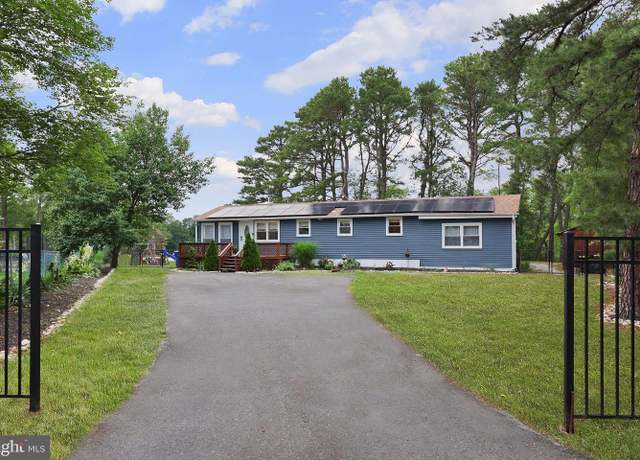Property at 6 Shore Cir, Browns Mills, NJ 08015, 3 beds, 1 bath