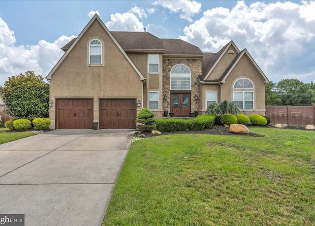 Property at 104 White Cedar Dr, Sicklerville, NJ 08081, 4 beds, 2.5 baths