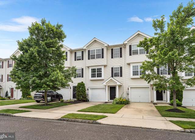 Property at 1011 Moore Rd, West Deptford, NJ 08086, 3 beds, 2.5 baths