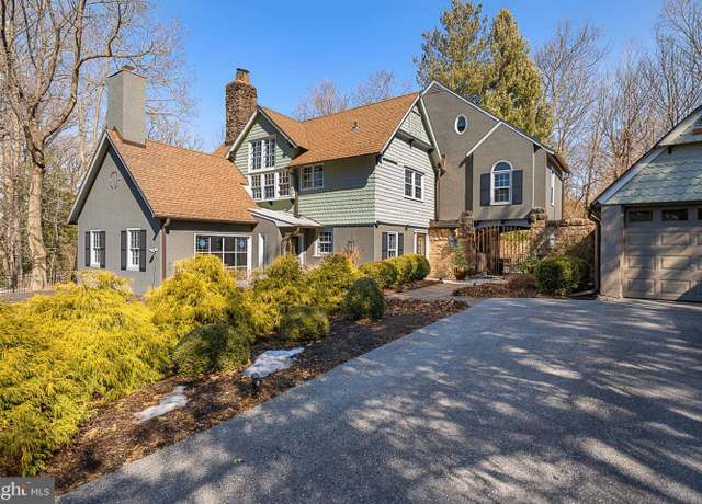 Property at 812 Castlefinn Ln, Bryn Mawr, PA 19010, 4 beds, 2.5 baths